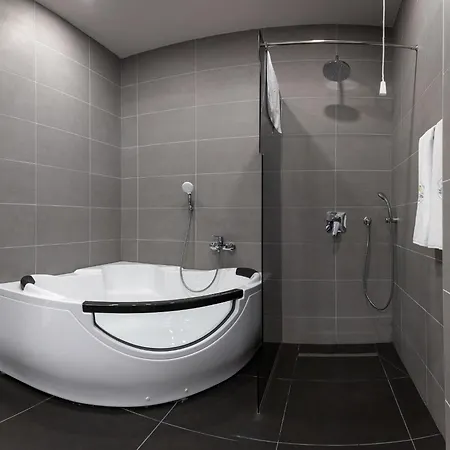 Terme Ozren 4* Petrovo